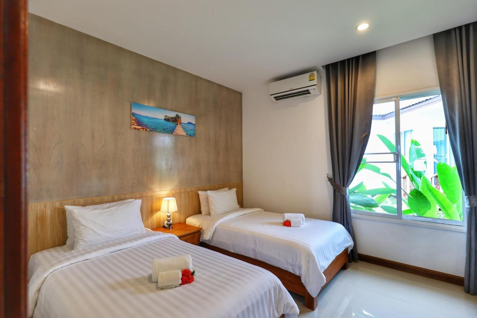Horizon Beach Resort Koh Jum Esterno foto