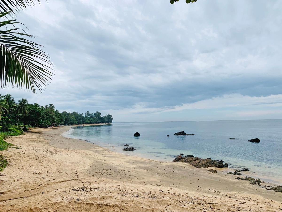 Horizon Beach Resort Koh Jum Esterno foto